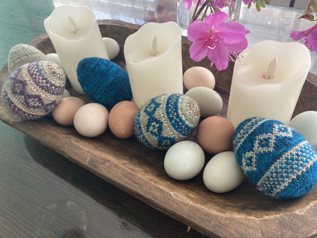 five handknit eggs